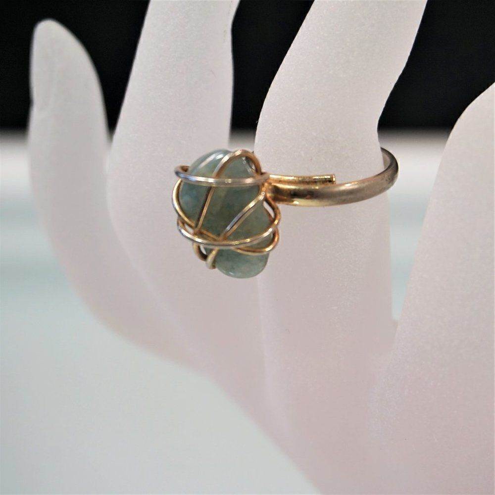 Wire Wrapped Fashion Ring Green Stone Size 4.5